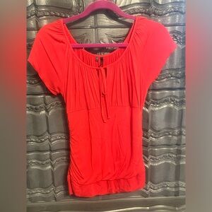Maurice’s Women’s red medium top